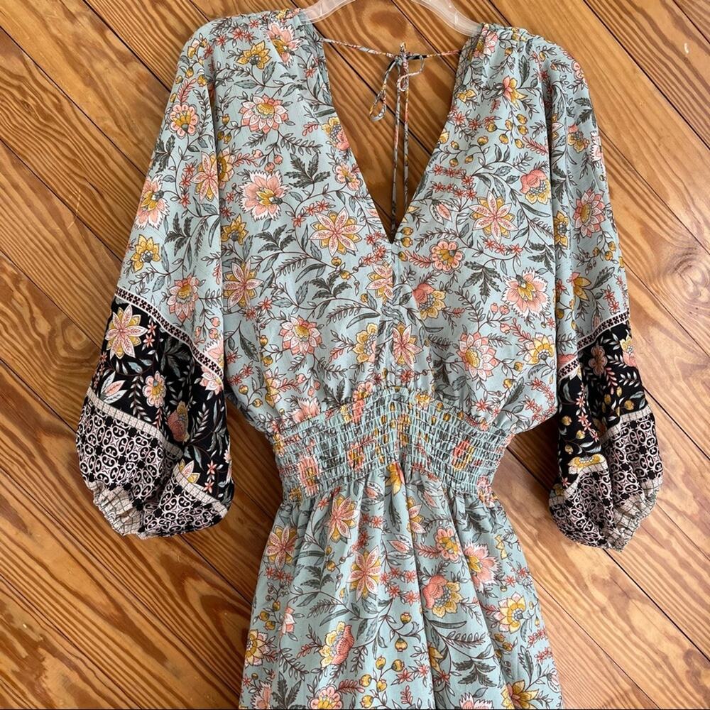 Love Stitch Amanda Volume Sleeve Maxi Dress - Picture 9 of 14